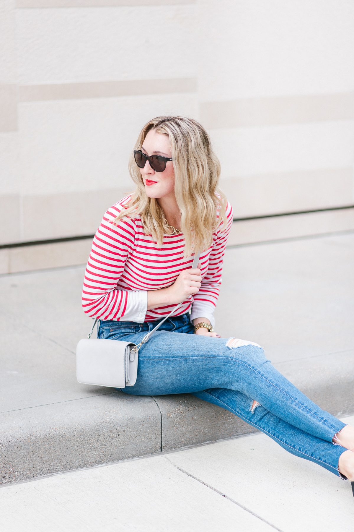 how to wear stripes